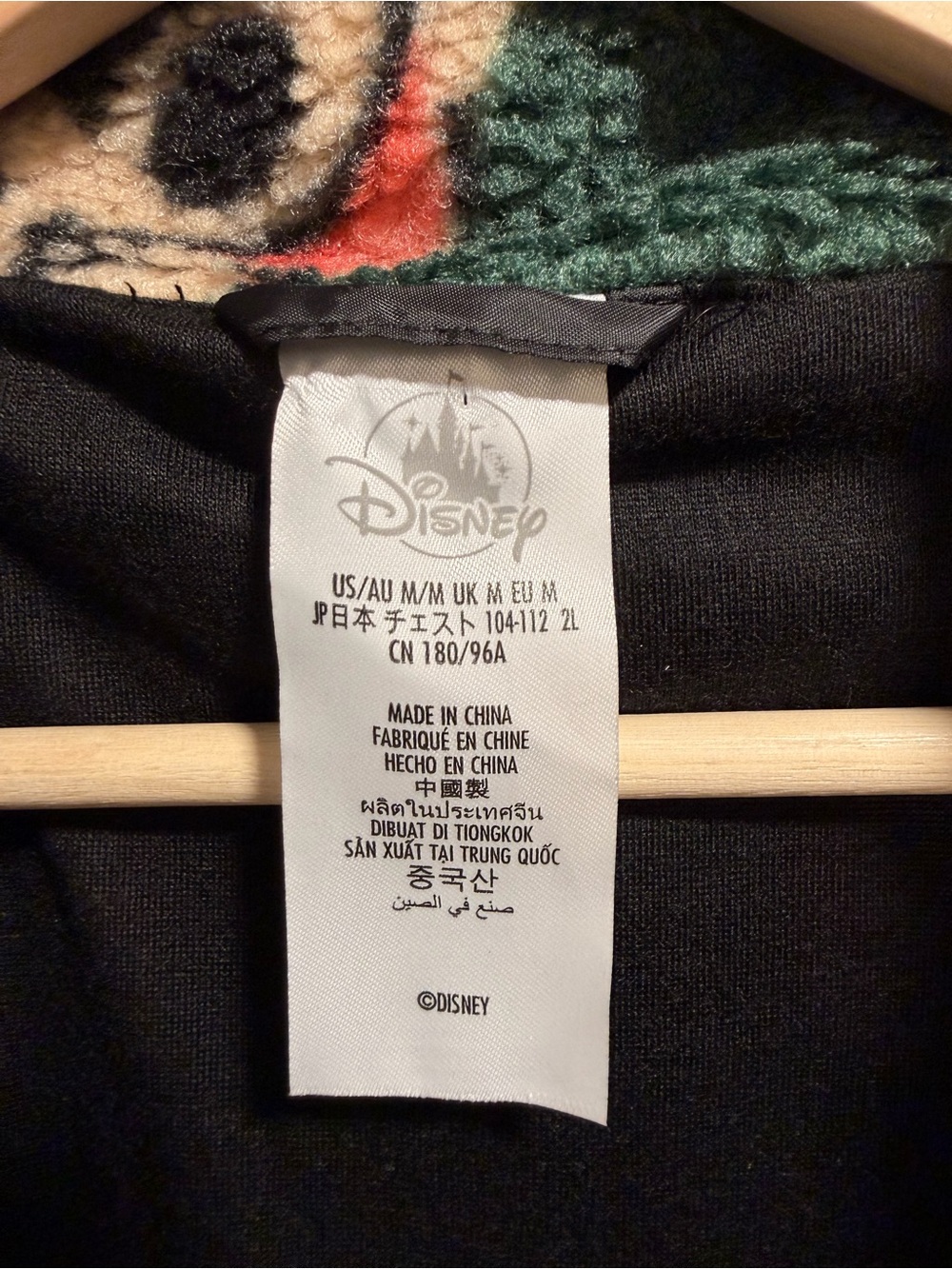 NWT Disney Santa Mickey Holiday Sherpa Fleece Jacket - Size M - Picture 8 of 8